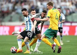 体育平台-法甲赛程吃紧，阿贾克斯国际比赛日迎来里程碑，目标明确，轮换策略成焦点(阿贾克斯赛程表500)