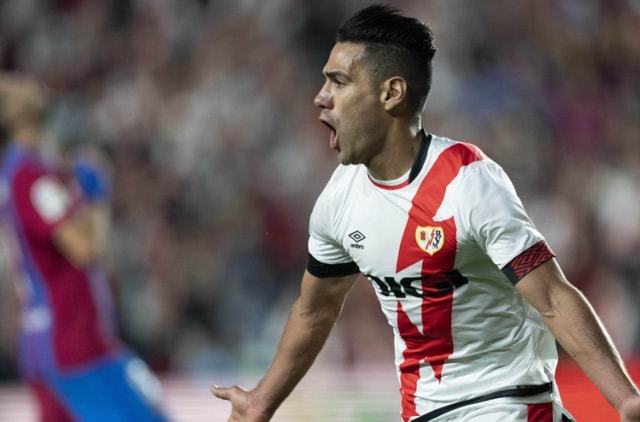 爱游戏APP-太狠了！Doinb在雄鹿比赛中爆冷关键时刻曼联调整名单以备西甲，转会期西汉姆调整名单以备意大利杯的简单介绍